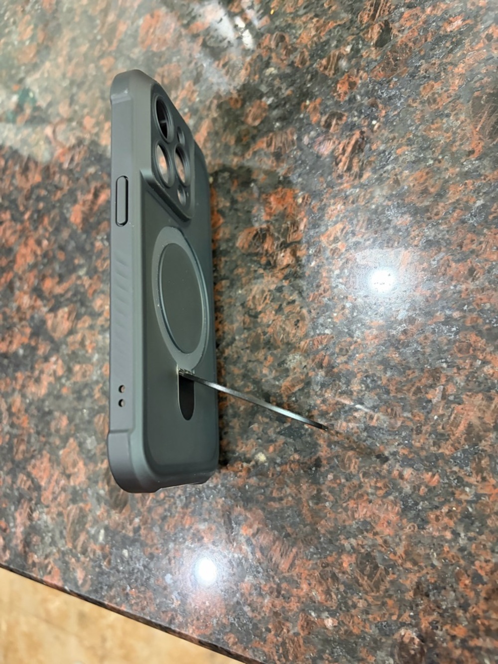 Mobile iPhone15 pro Protective Case with Magnetic Ring Stand - Black